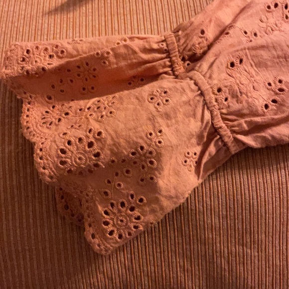 Orange blouse. Ribbed fabric/eyelet sleeves. SizeL - Picture 3 of 3